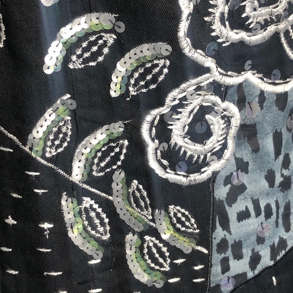 - - Womens Decorative Black Jacket. Size 10. - Picture 4 of 9